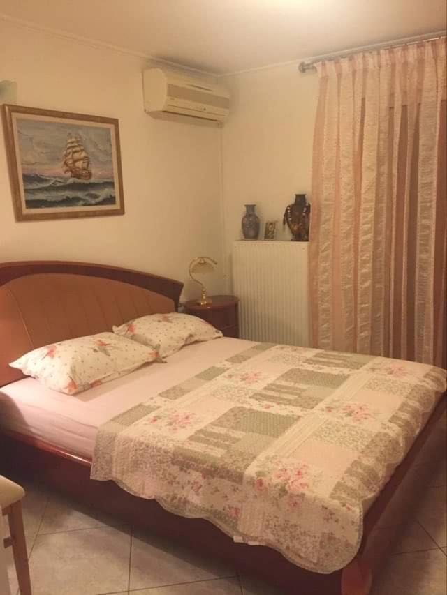 Siga Siga Apartment Мегара Экстерьер фото